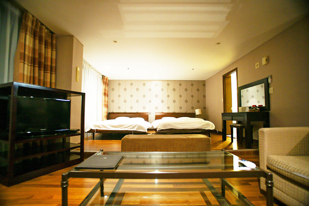 Lake Hills Jeju Resort Seogwipo Esterno foto